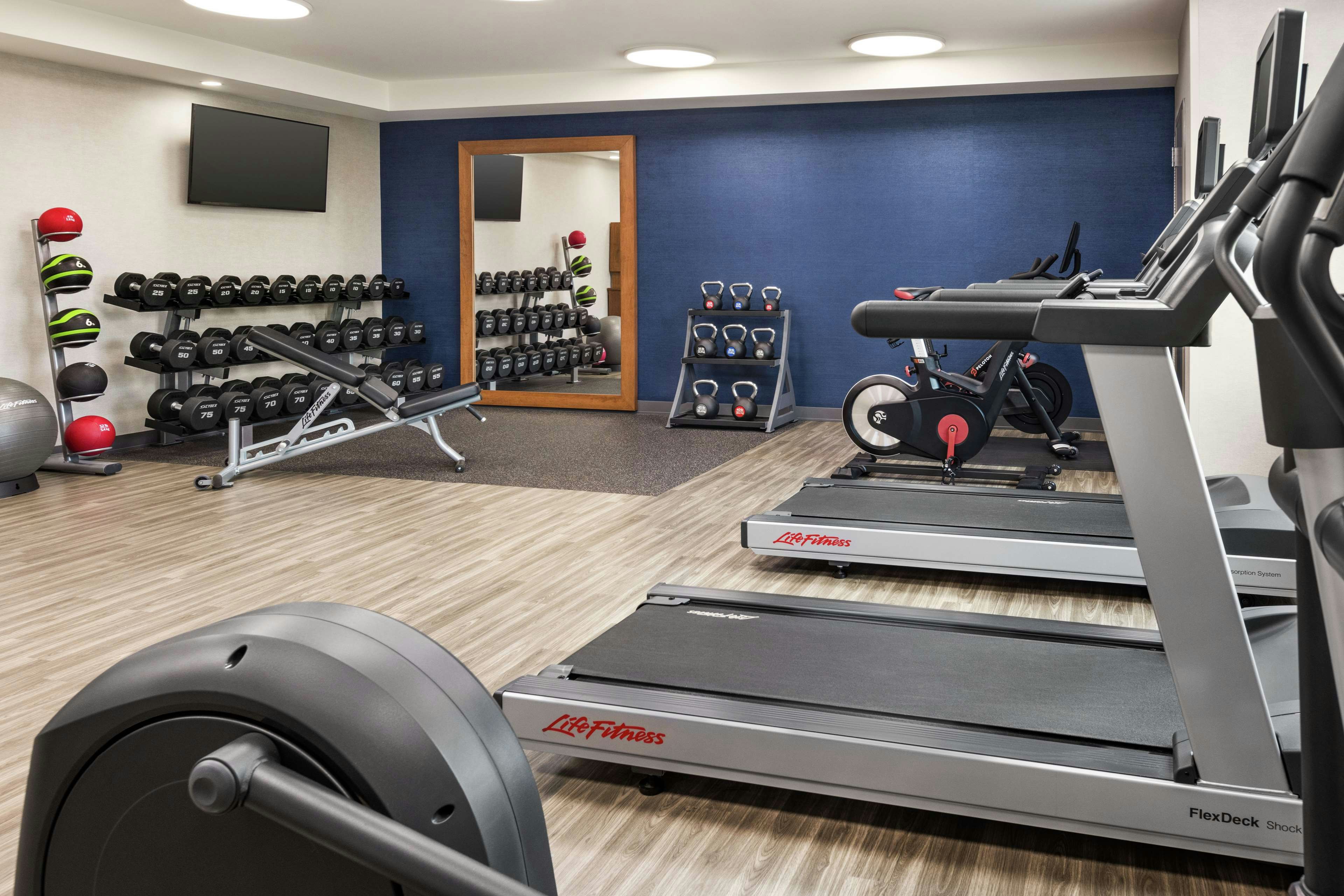 Hampton Inn Chicago-O'Hare International Airport 46/79
