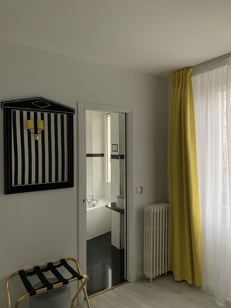 Hotel Riviera Elysees 76/95
