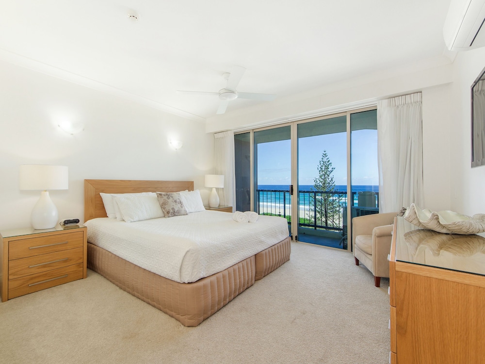 Oceana On Broadbeach 28/75