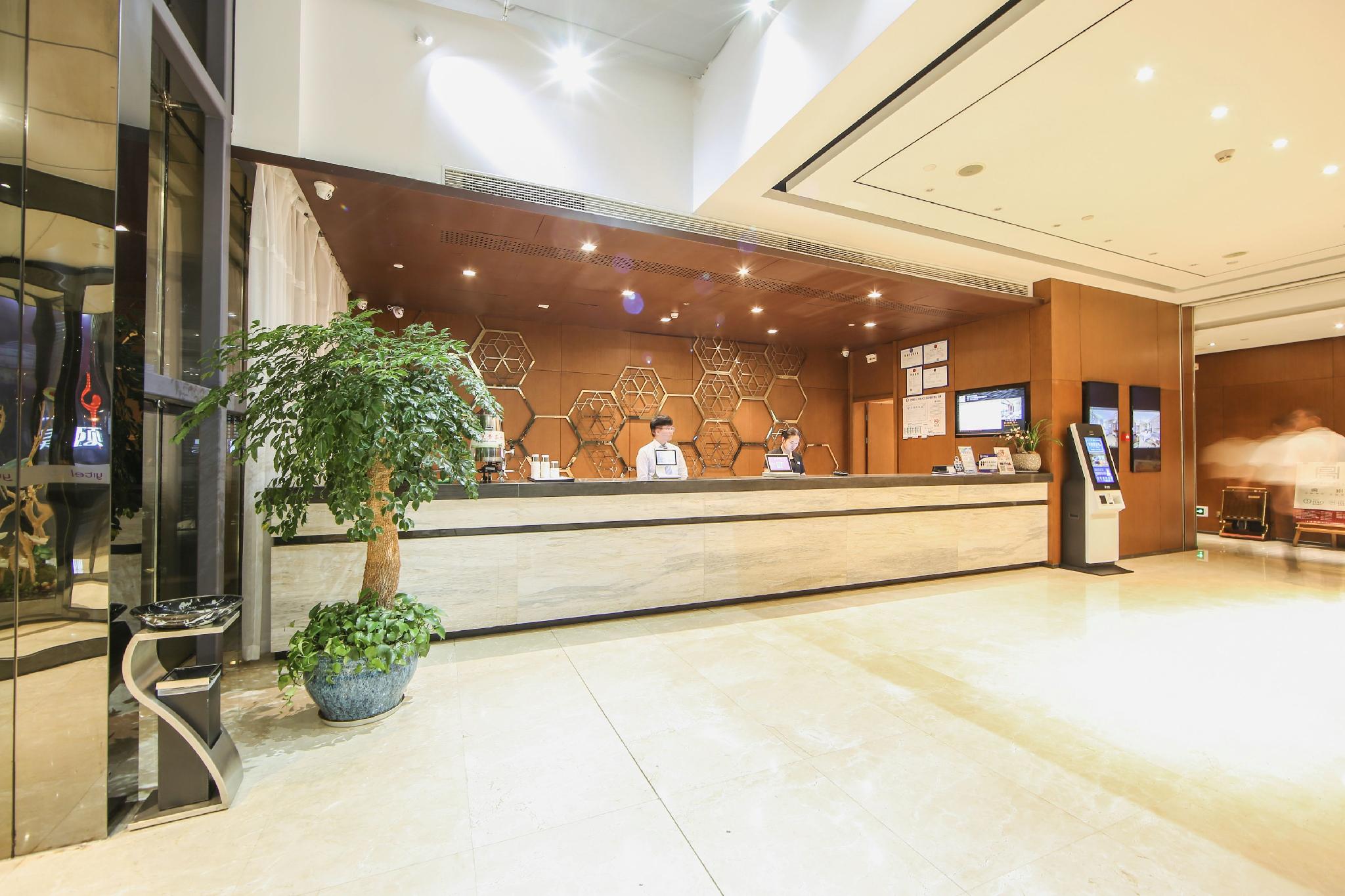 Haoyi Hotel 9/50