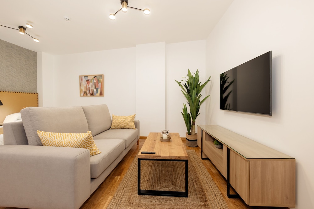 Apartamentos Debambu 33/54