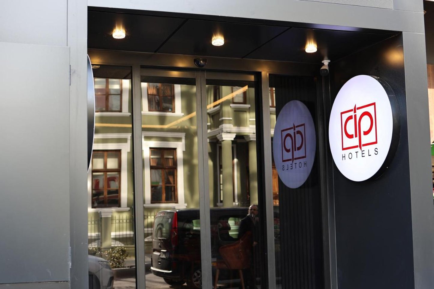 CIP Istanbul Hotel 14/34