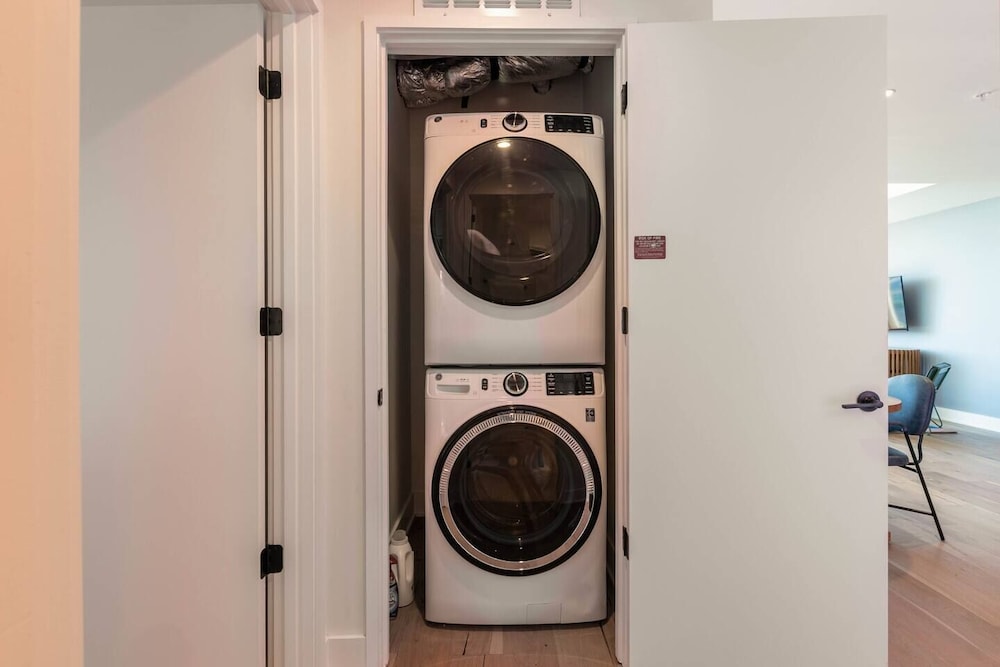 Austin Condo Hotel 18/49