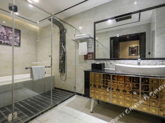 Foshan Sweet World Hotel 38/38