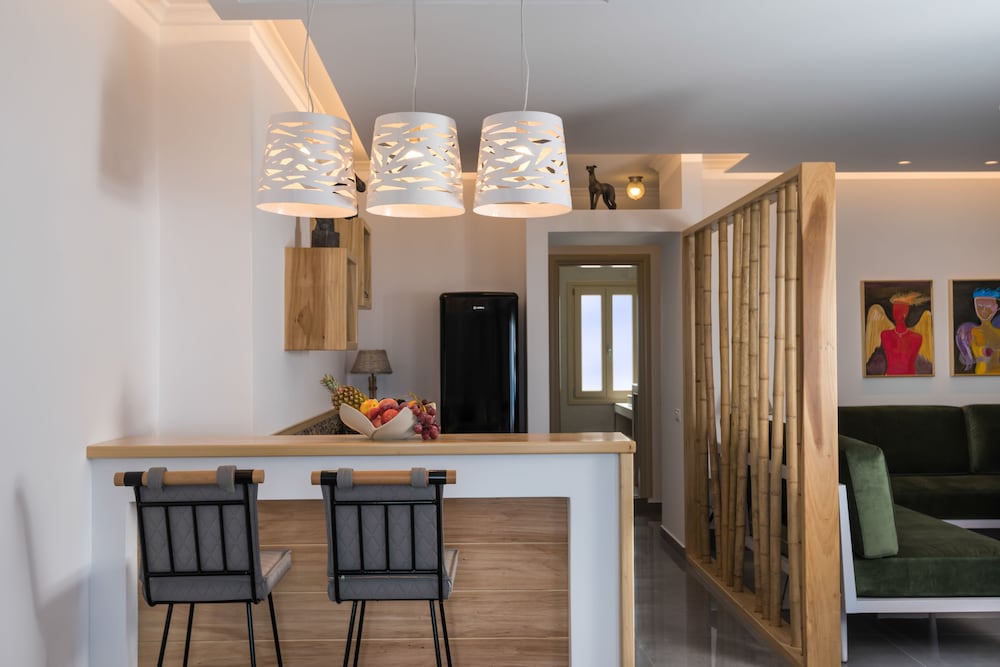 Marvarit Suites 38/50