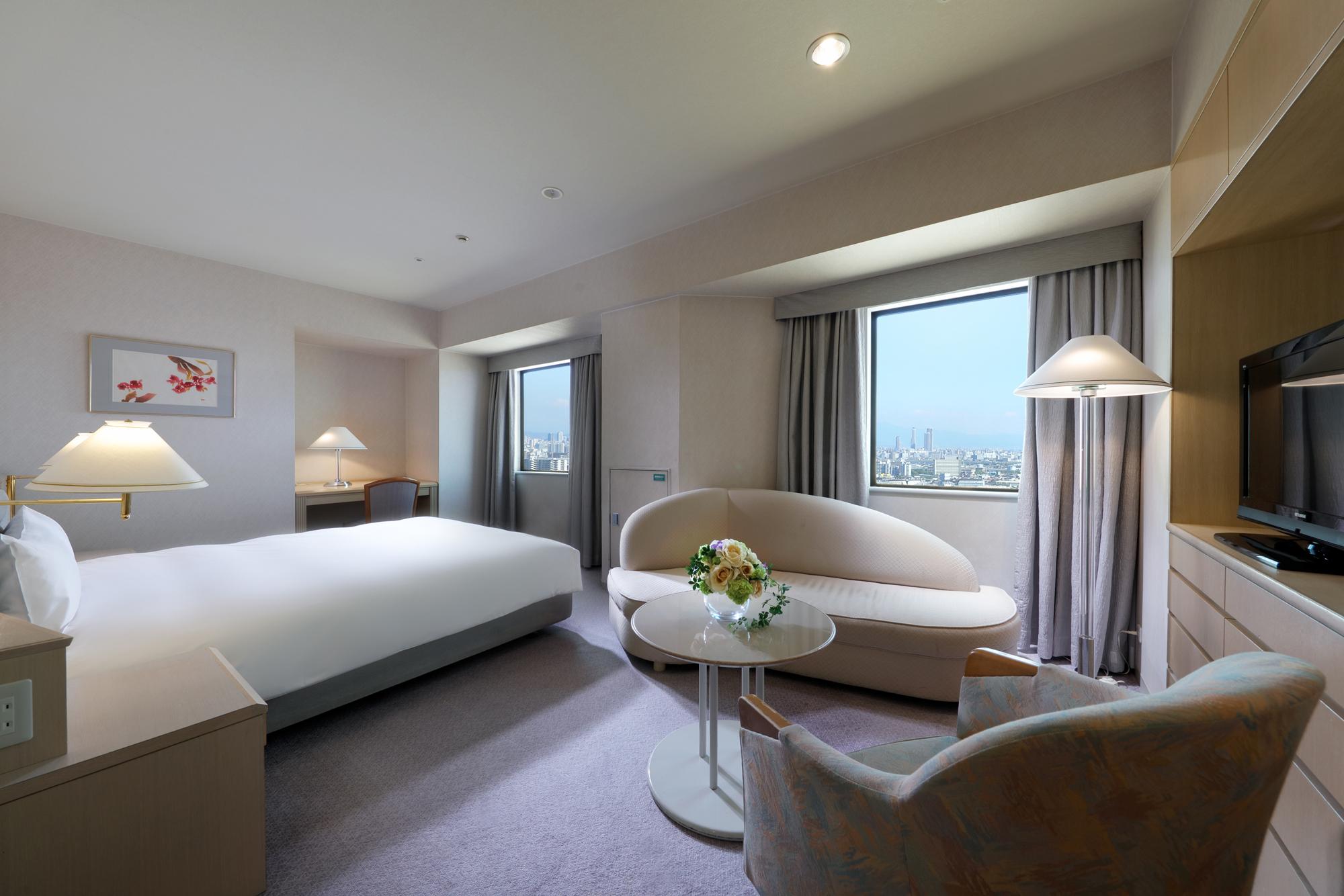 Deluxe, Double Bed, Night View