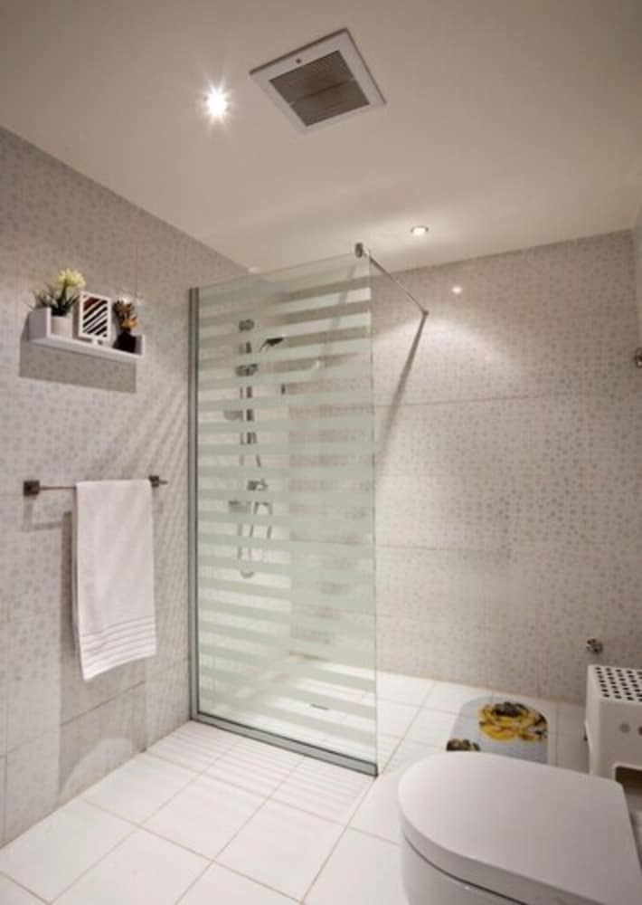الاجنحه التنفيذيه(Executive Suites) 43/44