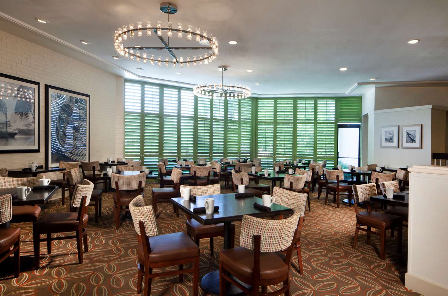 restaurant cafeteria
