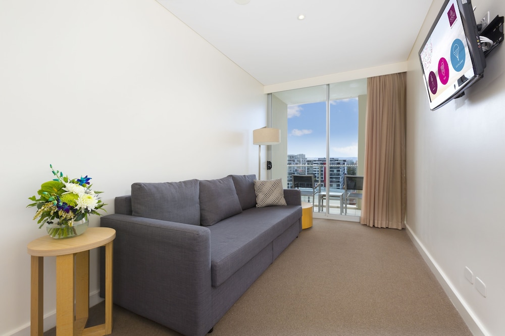 Sage Hotel Wollongong 49/75