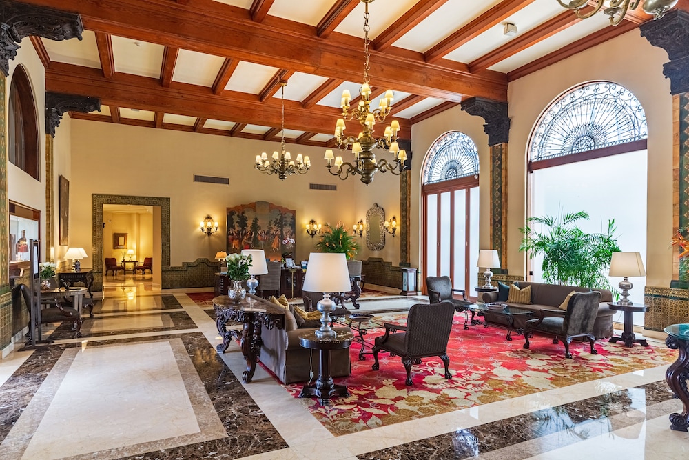 Country Club Lima Hotel 65/82