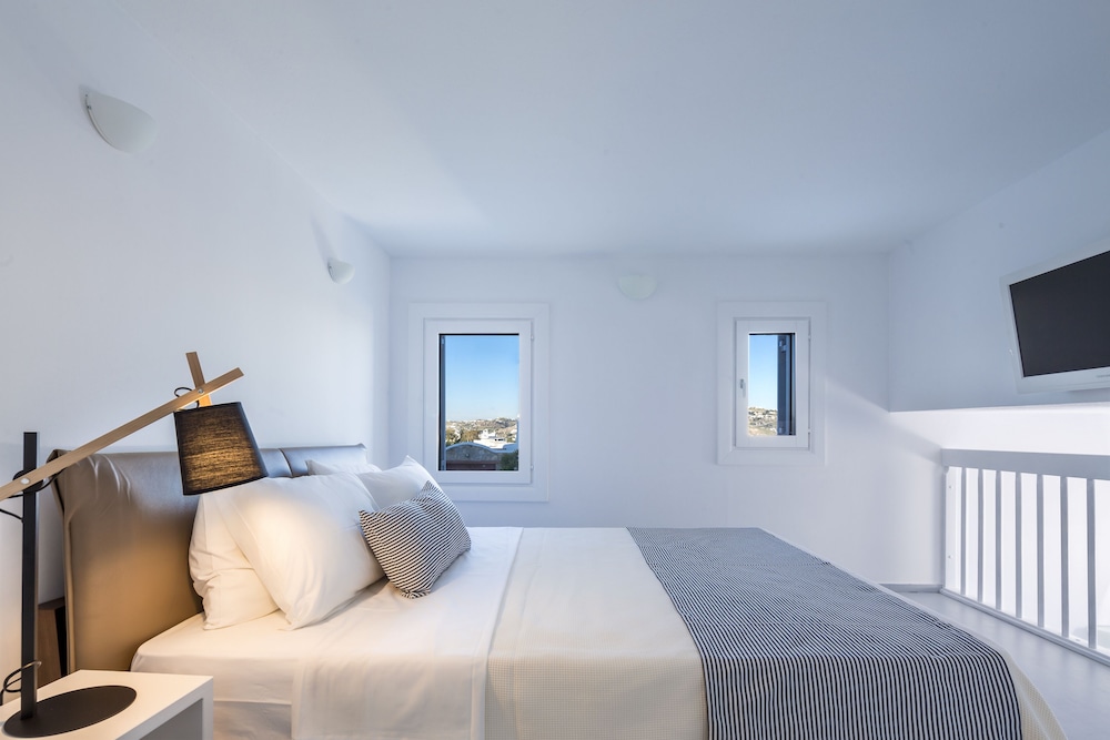 Casa del Mar Mykonos Seaside Resort 27/78