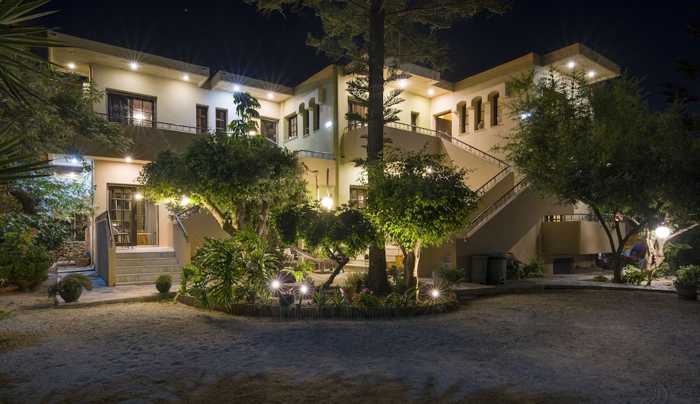 Evangelos Apartments photo5