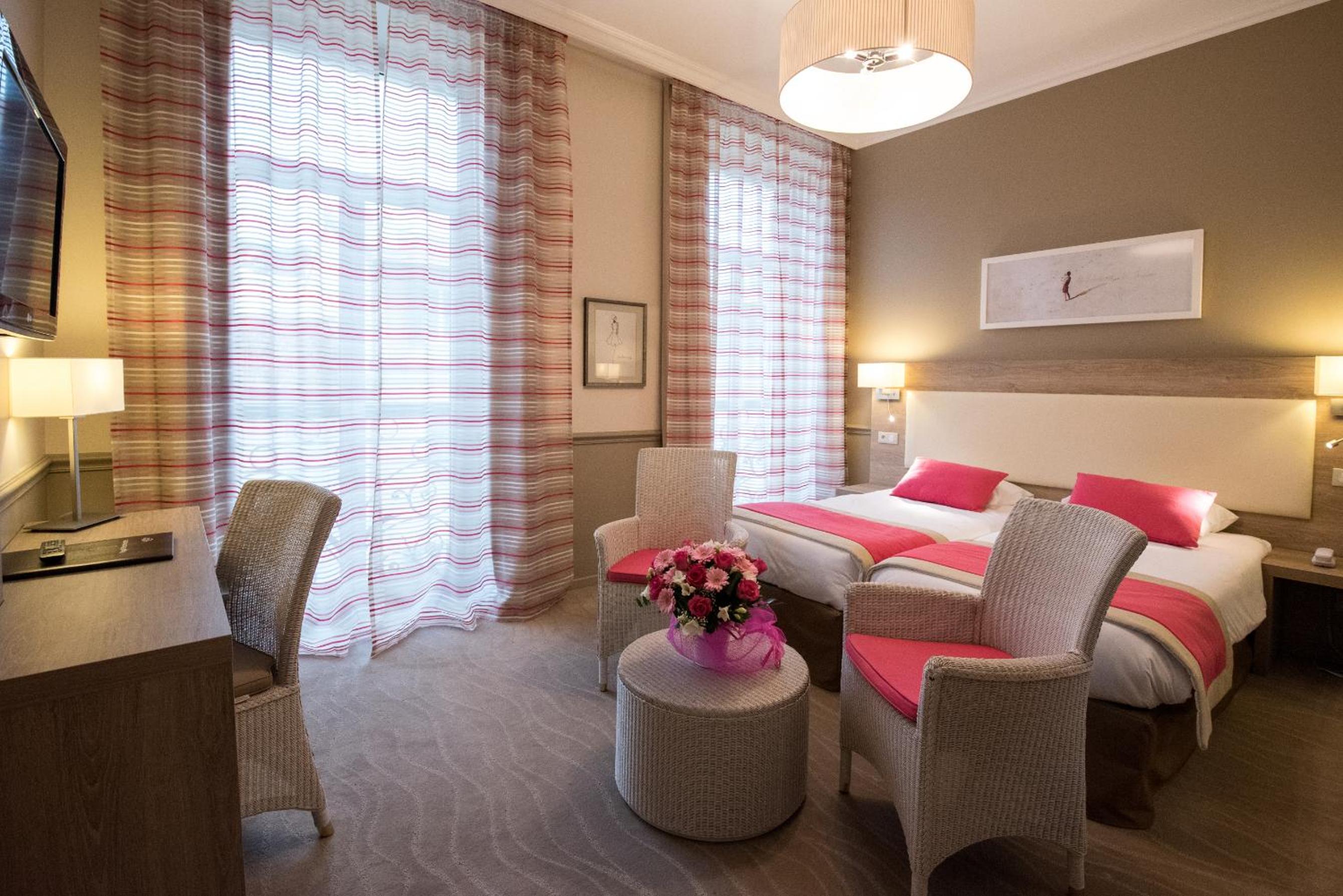 Hotel Vacances Bleues Royal Westminster Menton 41/54