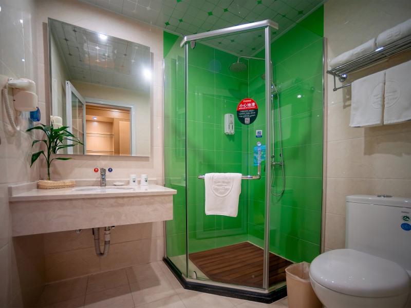 GreenTree Inn Jiangsu Suzhou Zhangjiagang Tangshi Town Yangzi Road Express Hotel 42/44