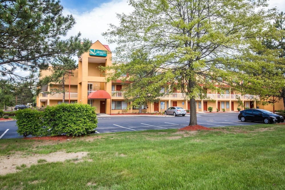 Quality Inn Colchester - Burlington 56/61