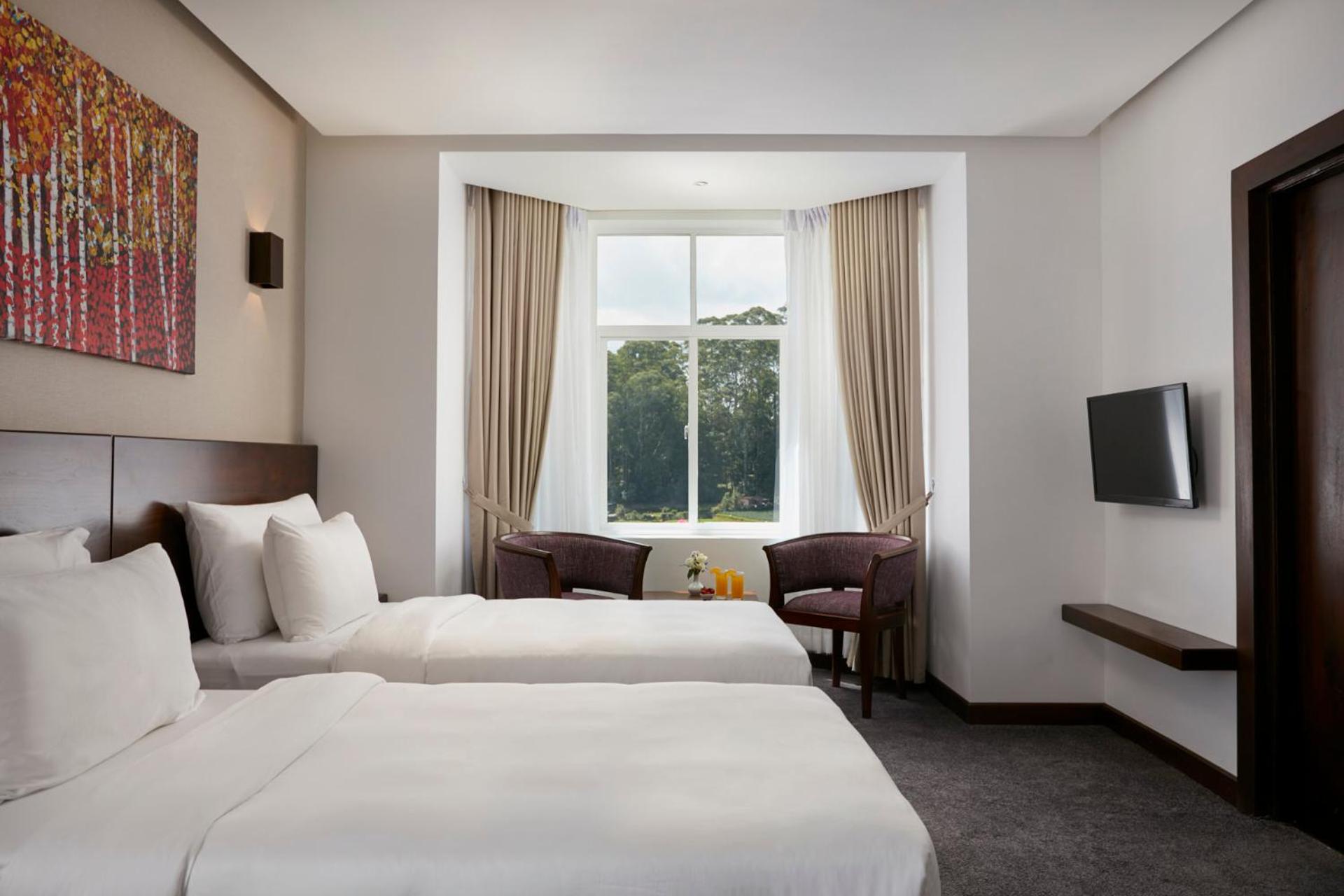 TWIN/DOUBLE ROOM DELUXE