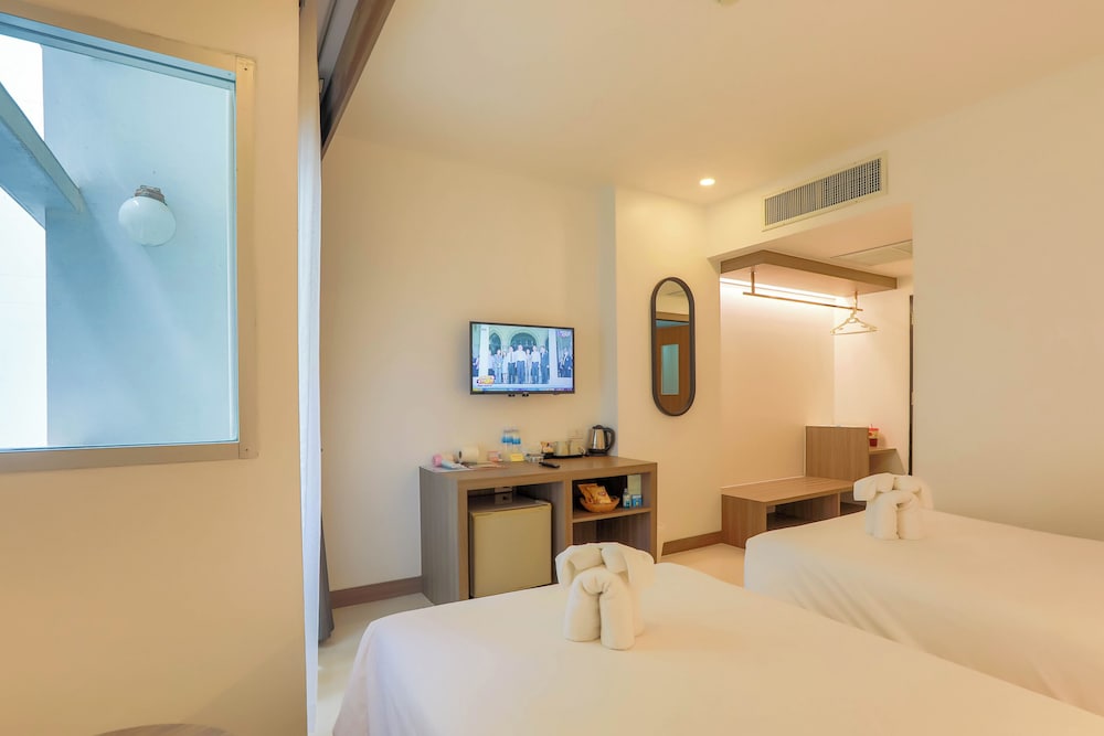 Flipper House Hotel Pattaya 16/48