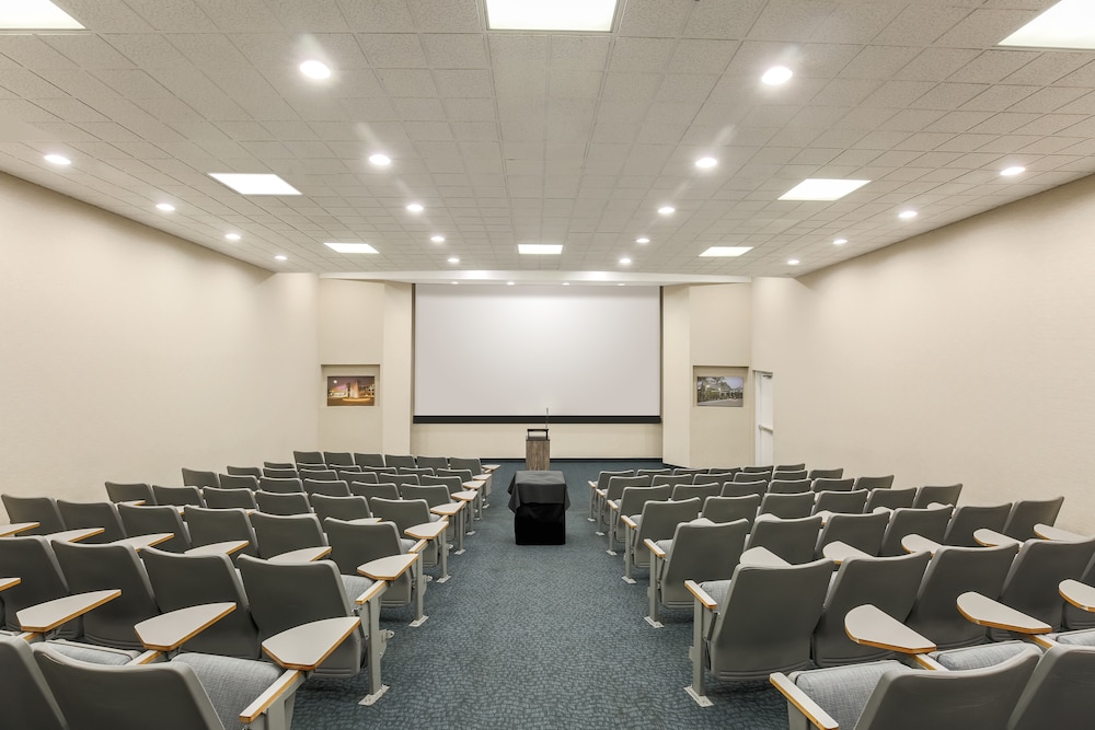 Four Points By Sheraton San Diego 25/32