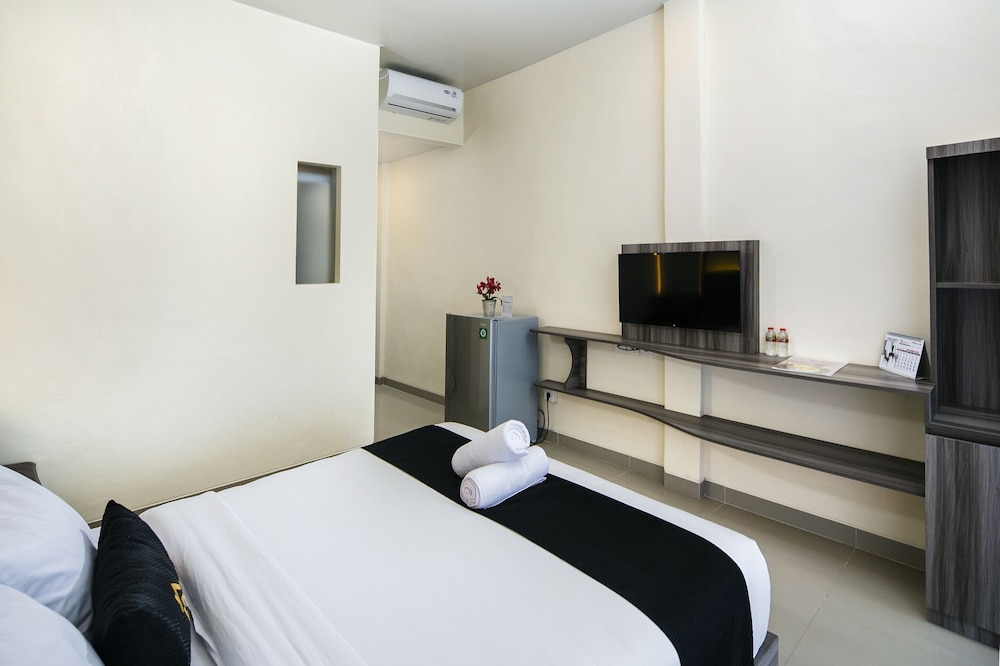 Graha Socio Hotel 22/56