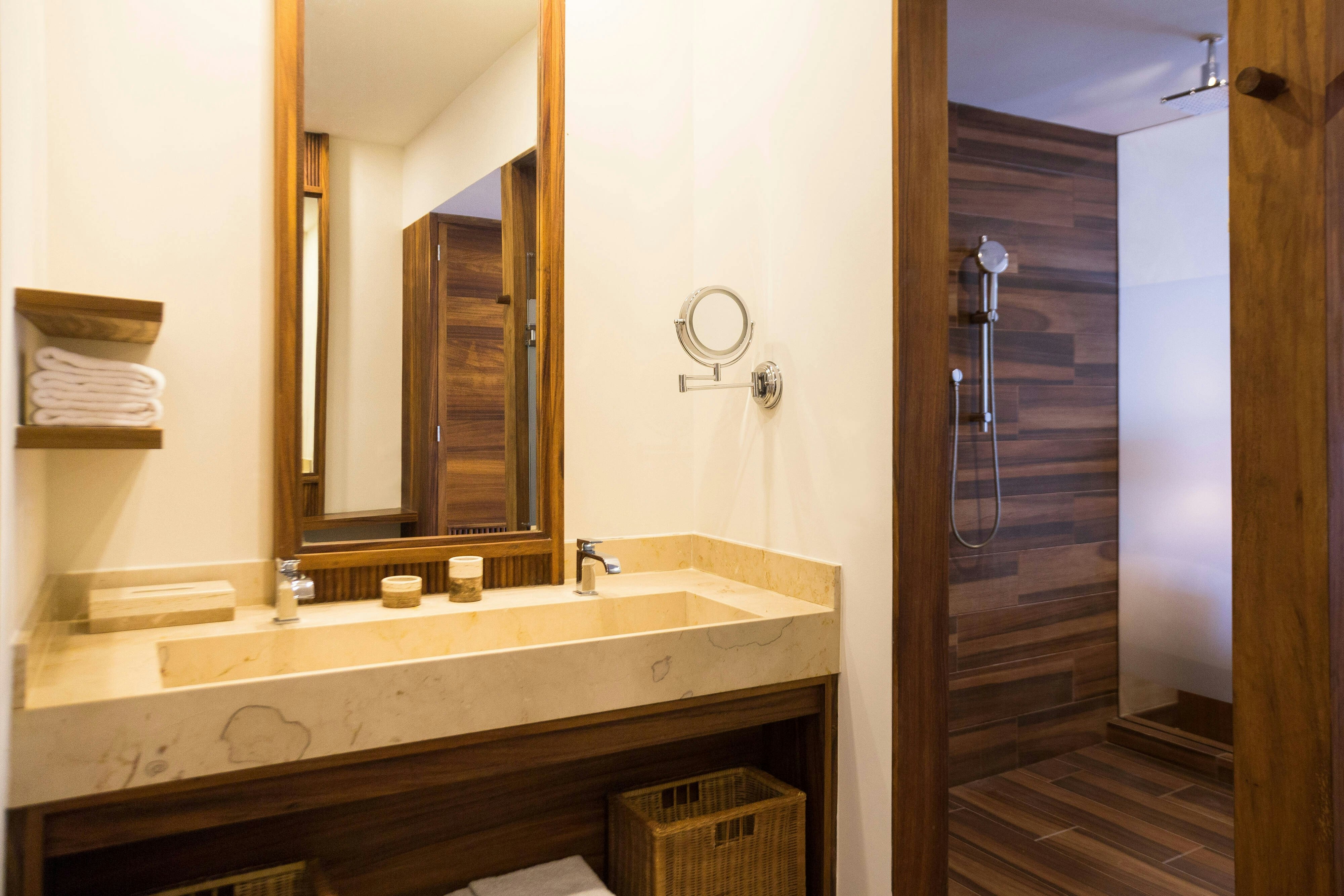 Room, Bay View