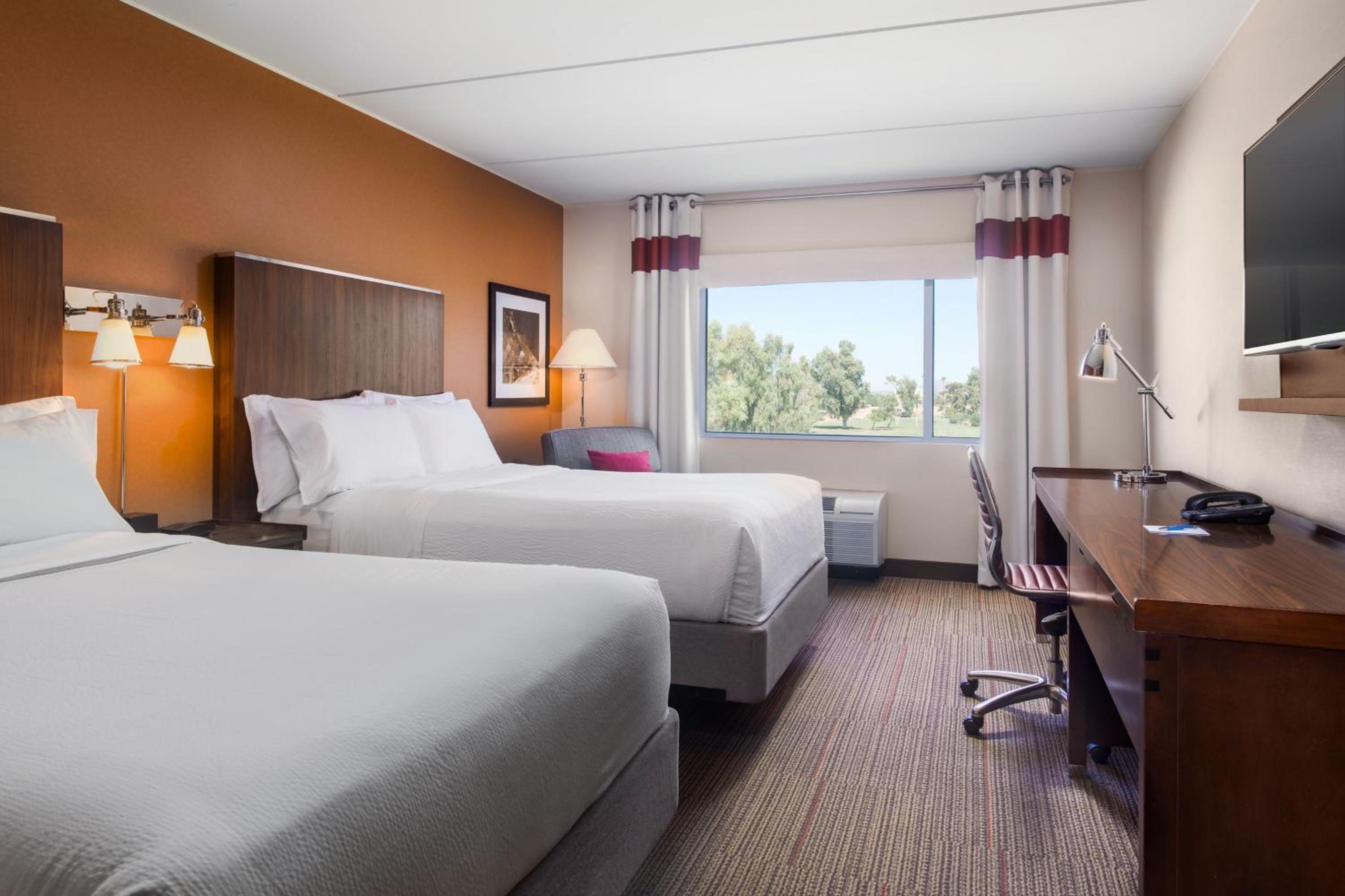 Room, Double Bed, Golf Course View, Accessible