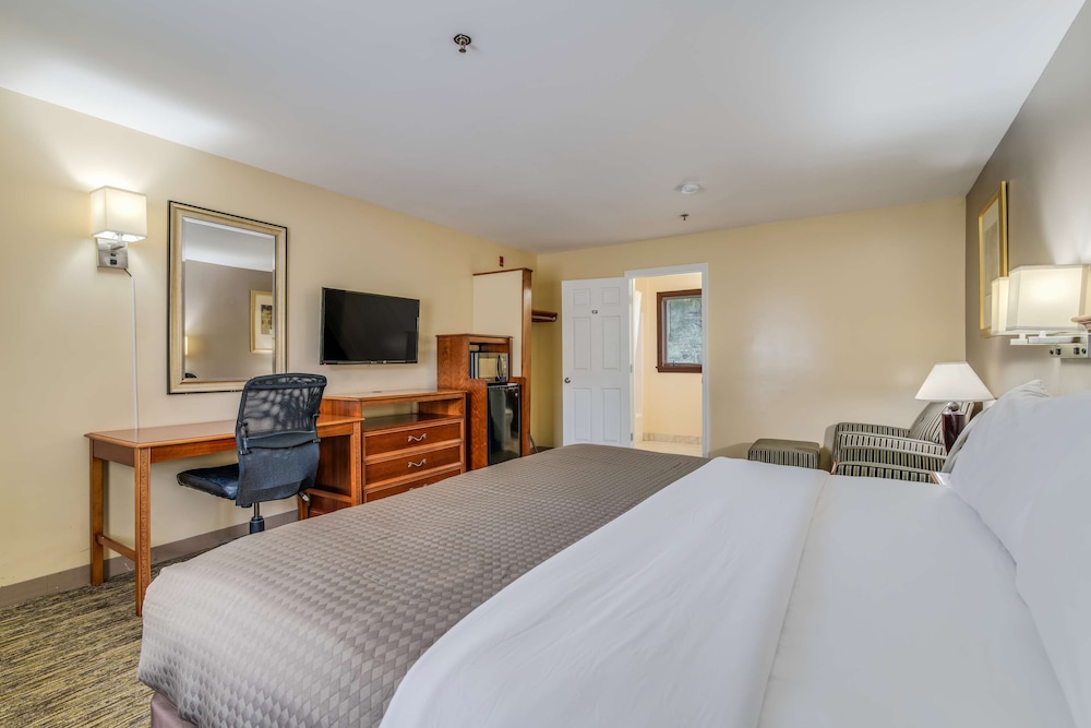 Americas Best Value Inn-Scarborough/Portland 20/38