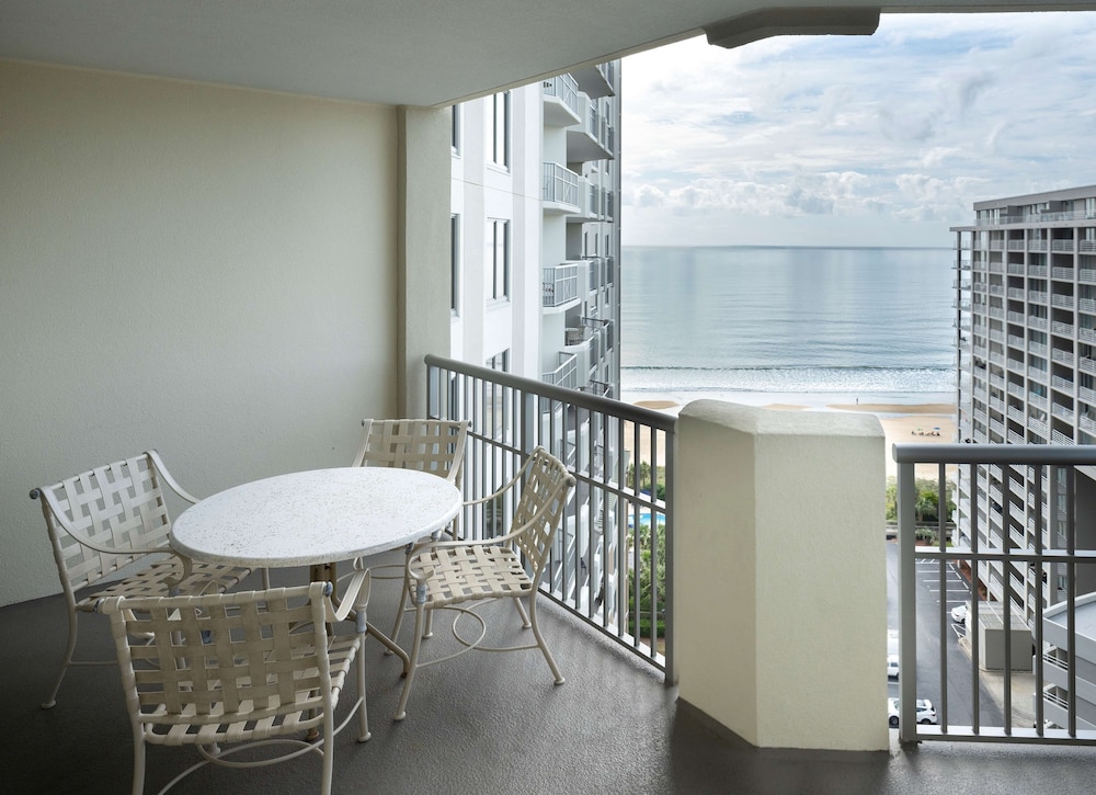 Royale Palms Condominiums 37/49