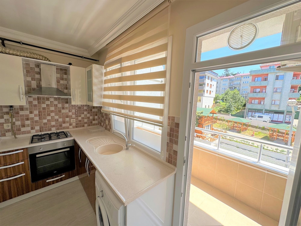 Cerrahpasa Apart Hotel 50/50