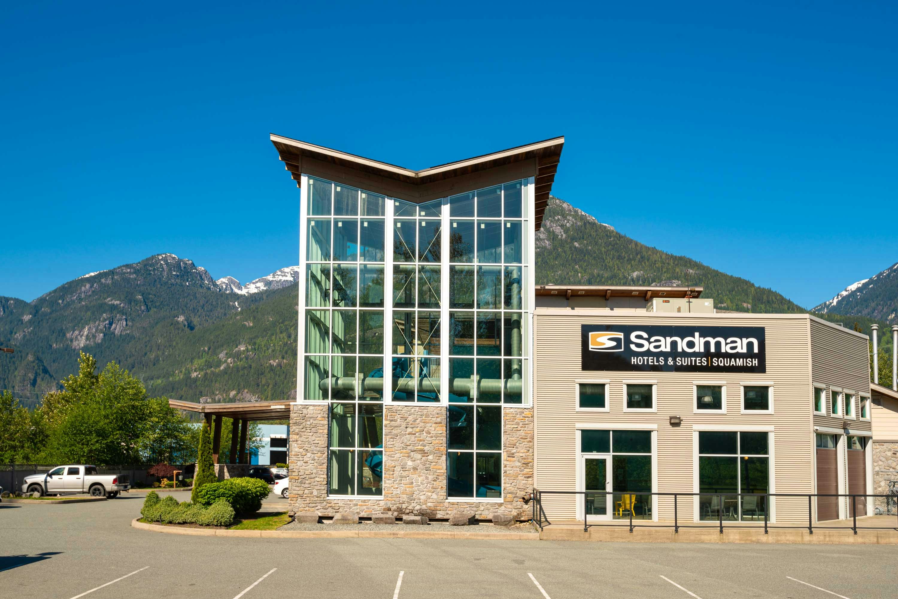 Sandman Hotel Suites Squamish 2/46