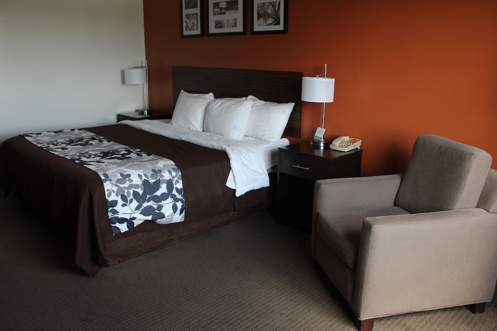 Sleep Inn & Suites North Liberty - Liberty City 12/43