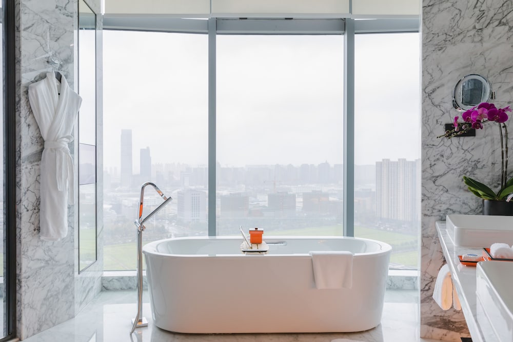 Sofitel Hangzhou Yingguan Hotel 14/76