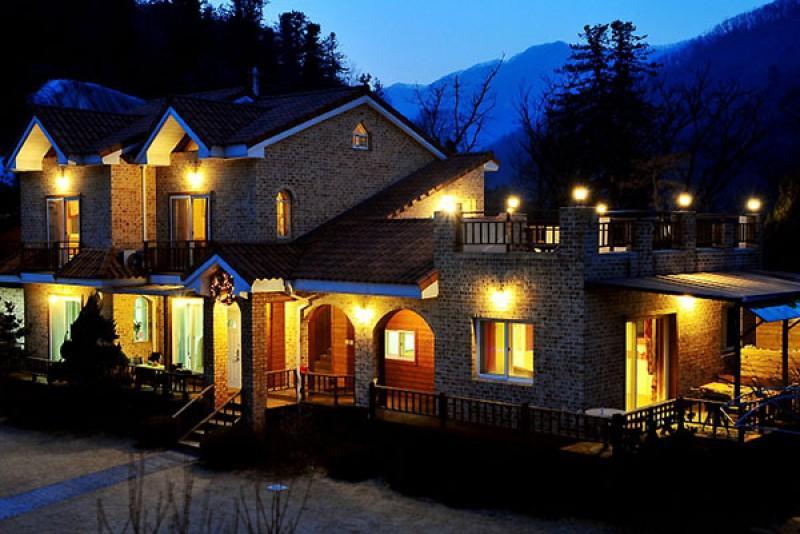 Gapyeong Morning Hill Pension 2/15