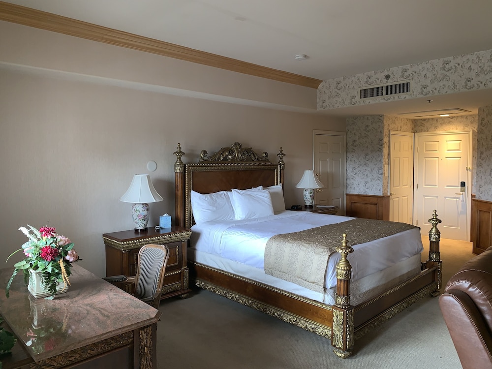 Inn at Churon Winery 15/50