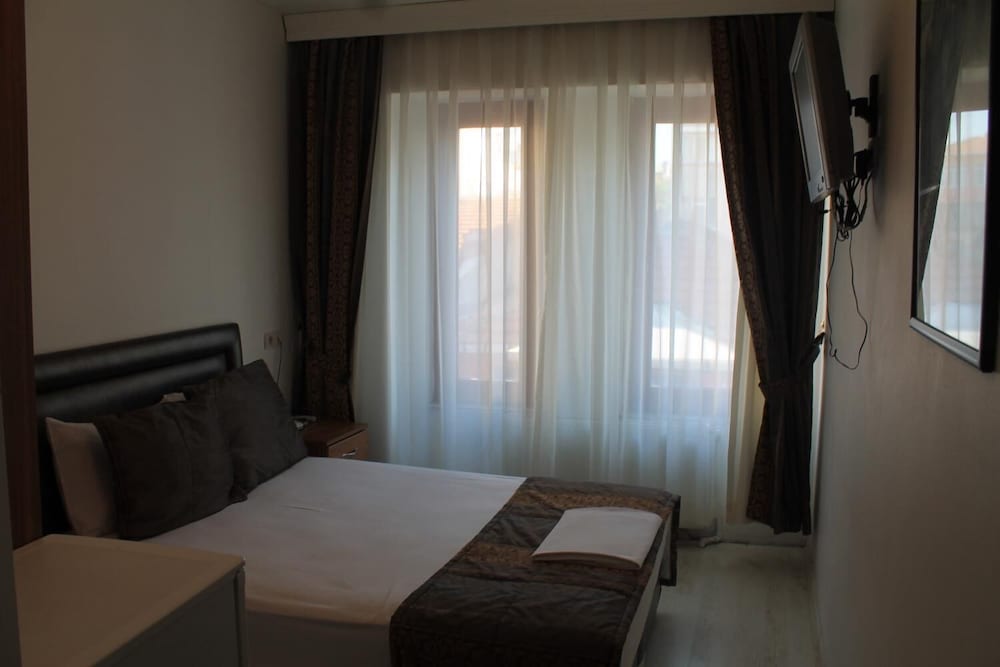 AYYILDIZLAR HOTEL 17/37