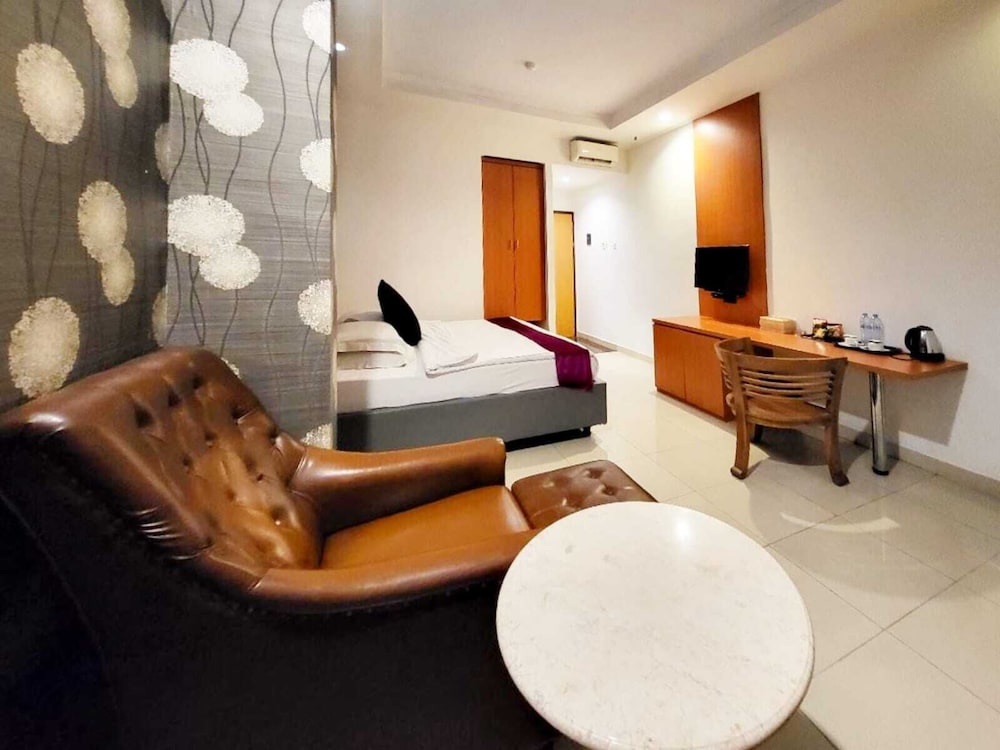 Hotel Marilyn Serpong - Tangerang Selatan 24/41
