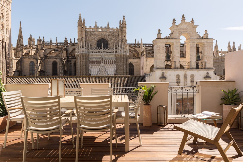 Apartamentos Puerta Catedral Sevilla 45/58
