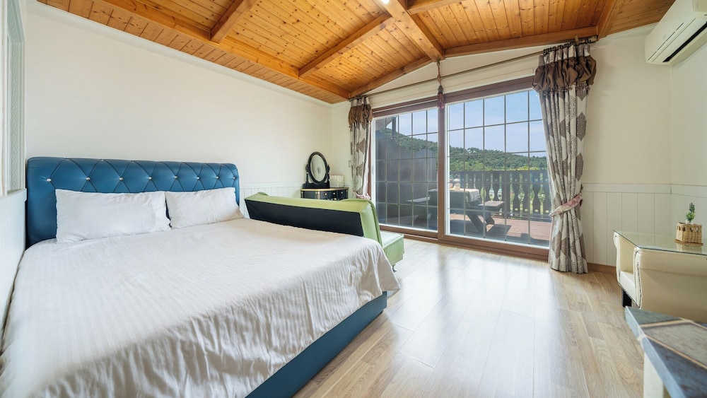 Geoje Gaonara Pension 10/50
