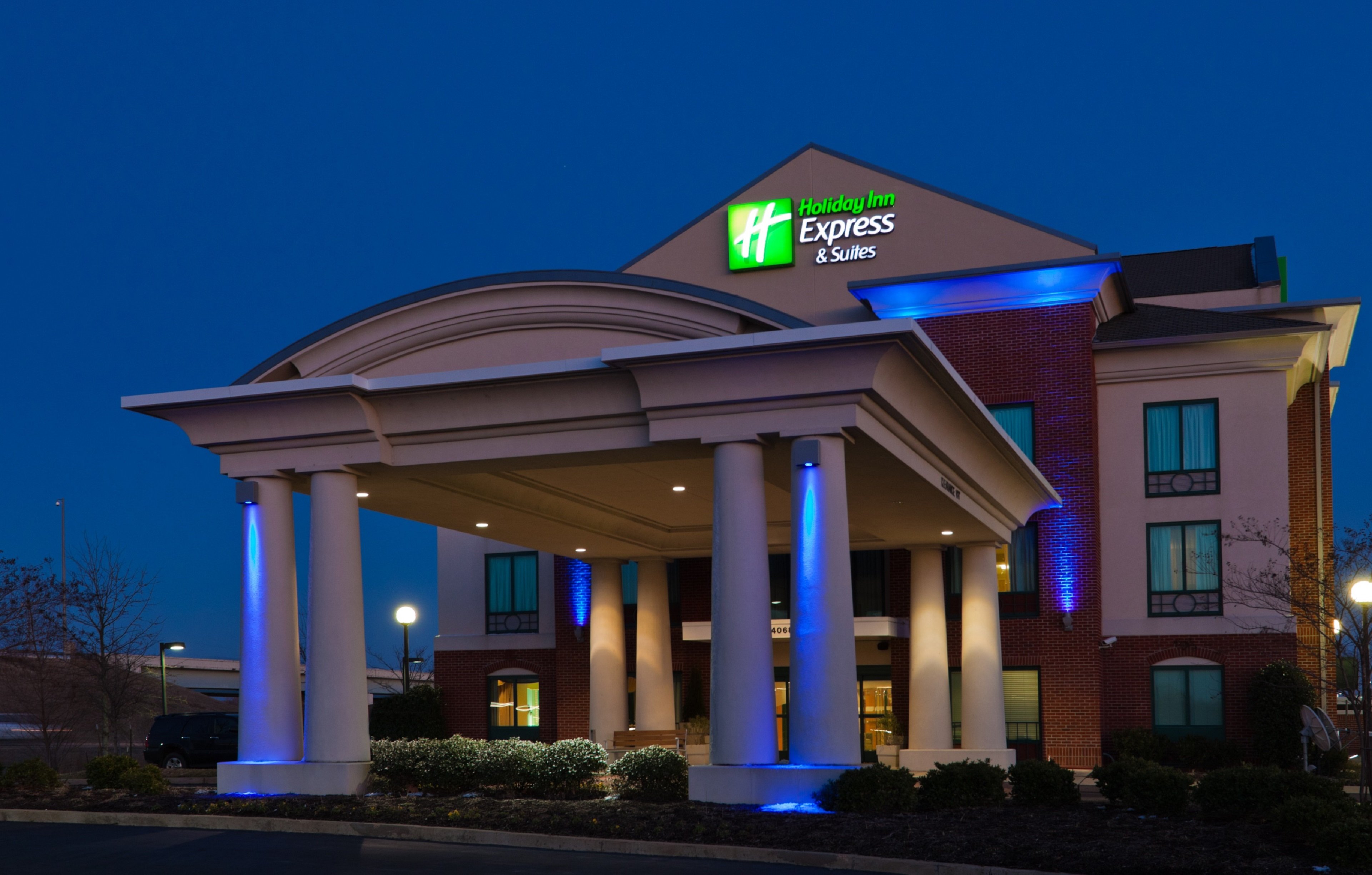 Holiday Inn Express Hotel And Suites Memphis Southwind 1/36