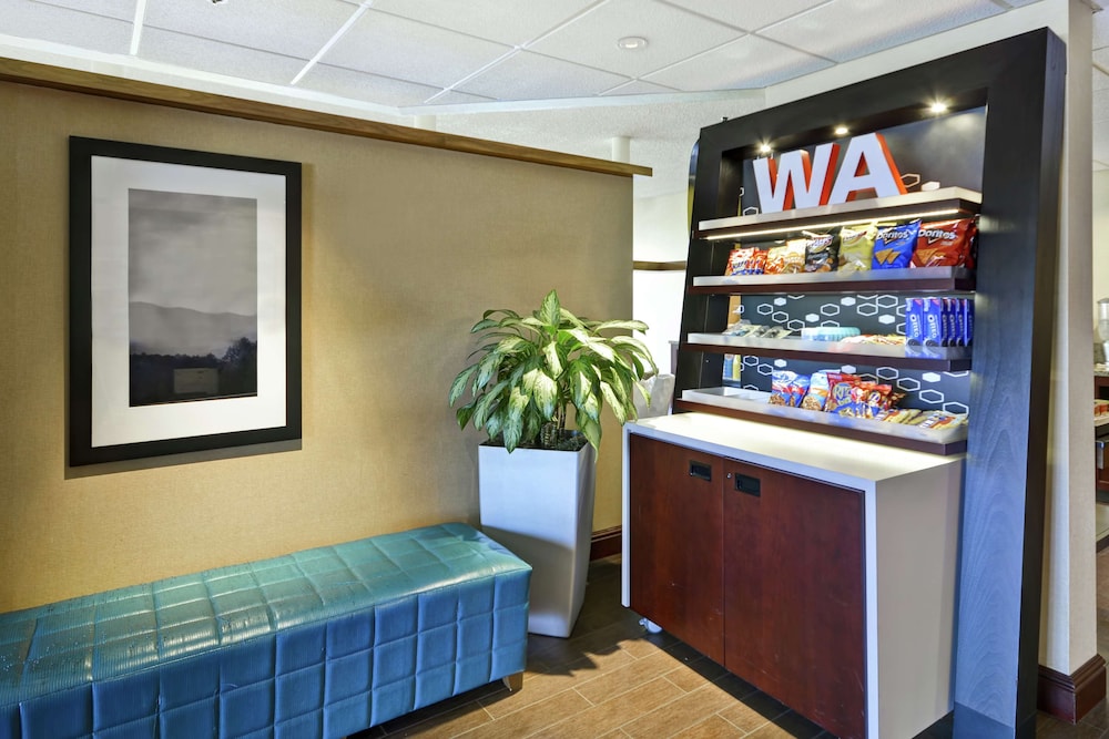 Hampton Inn Seattle/Southcenter 10/39