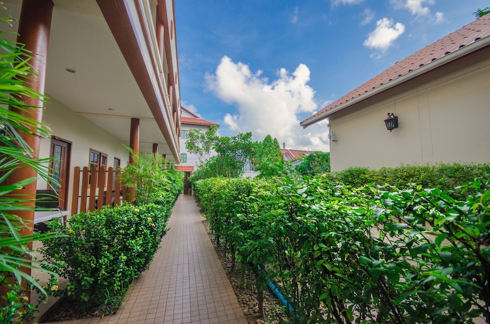 Namphung Phuket 69/78