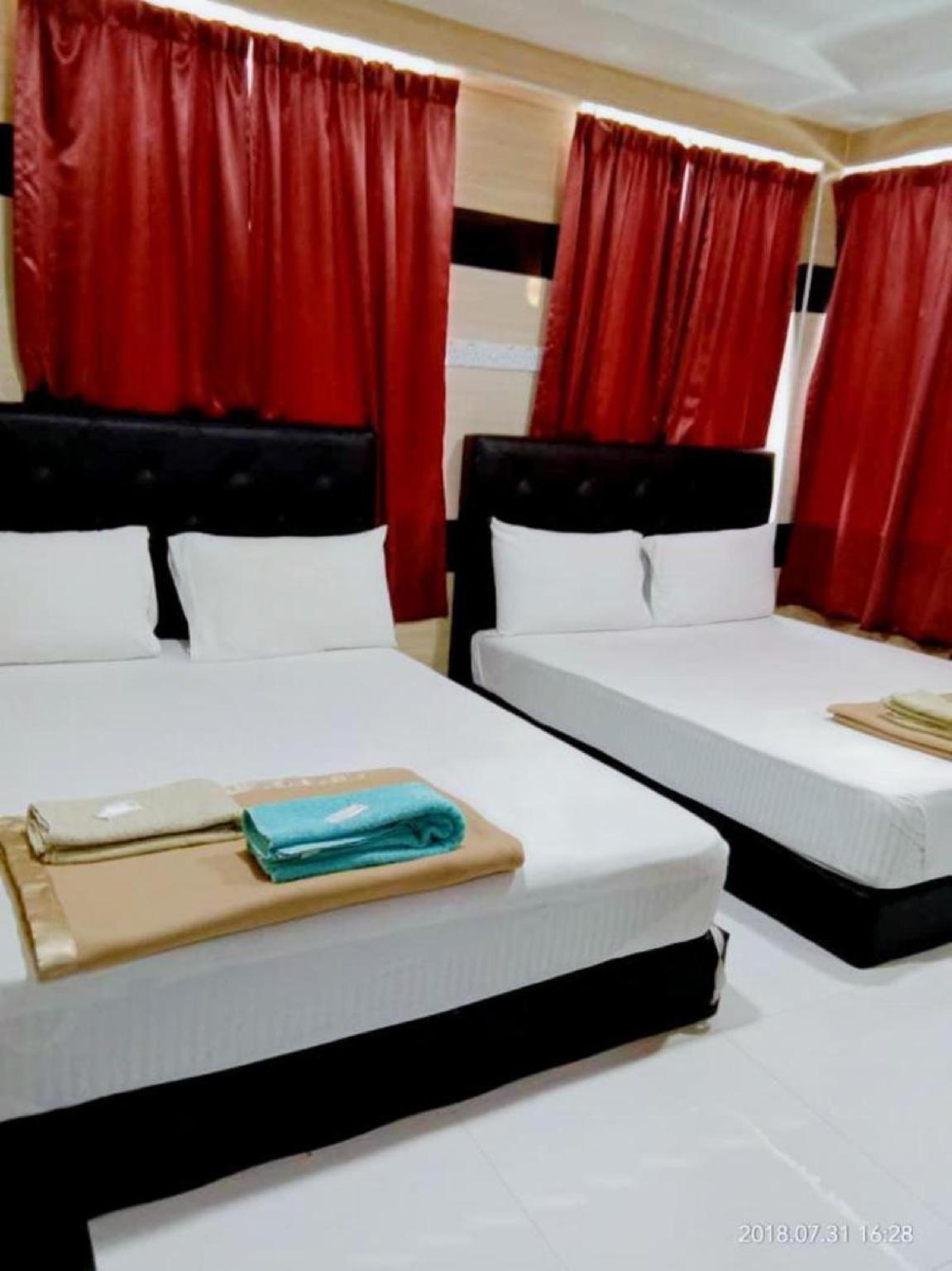 Batu Caves Budget Hotel 7/25