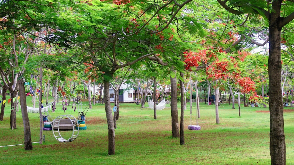 TTC Resort Van Phong Bay 25/50