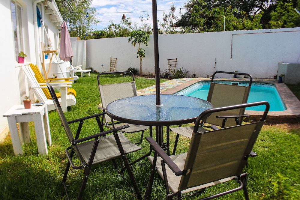 Kate's Nest Guesthouse 46/50