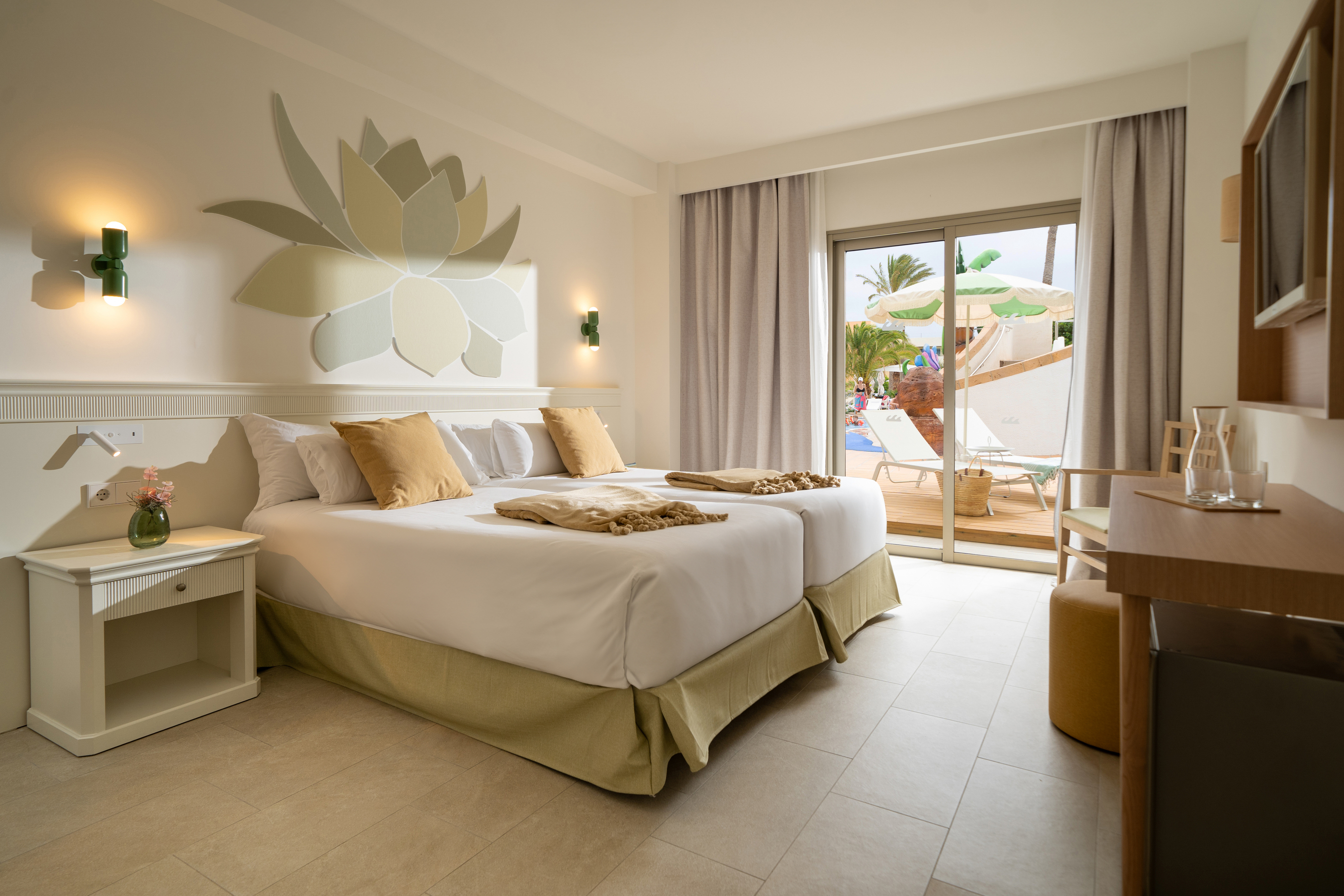 Room, Double Bed, Pool Access