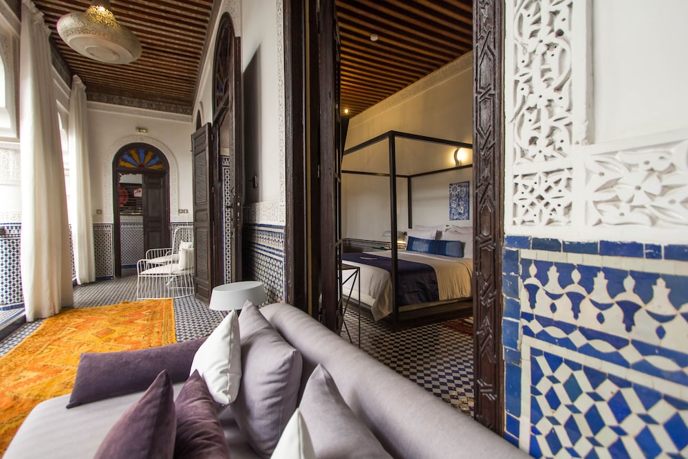 RIAD BRAYA 54/75