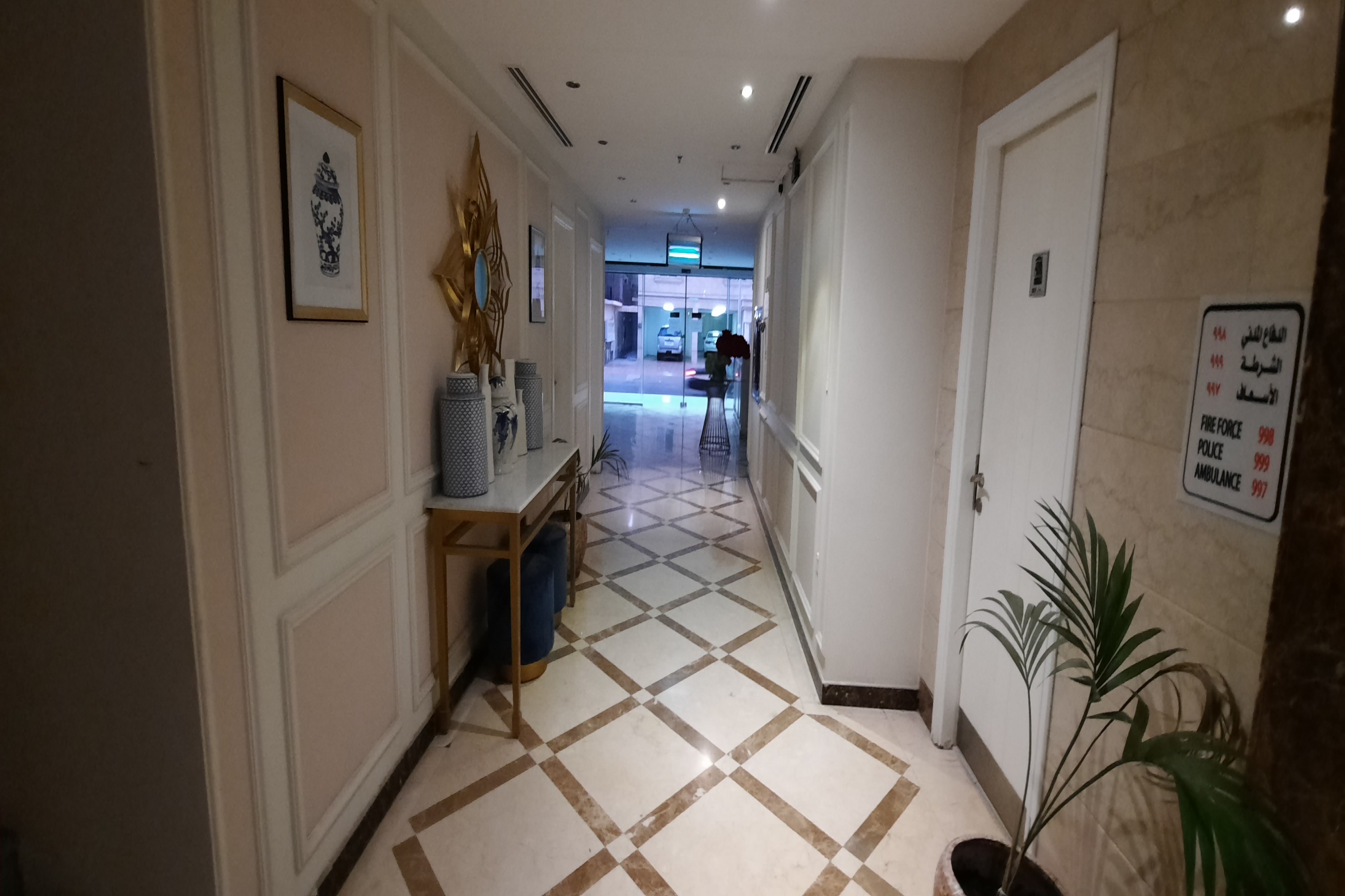 The Blue Rose Hotel 19/56