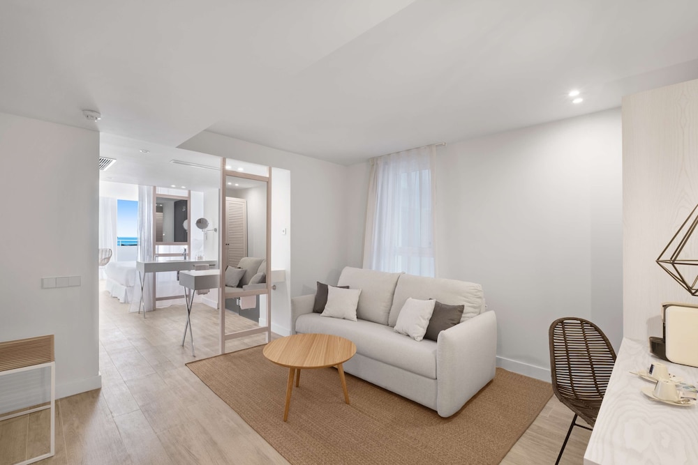 Barcelo Portinatx - Adults Only 38/67