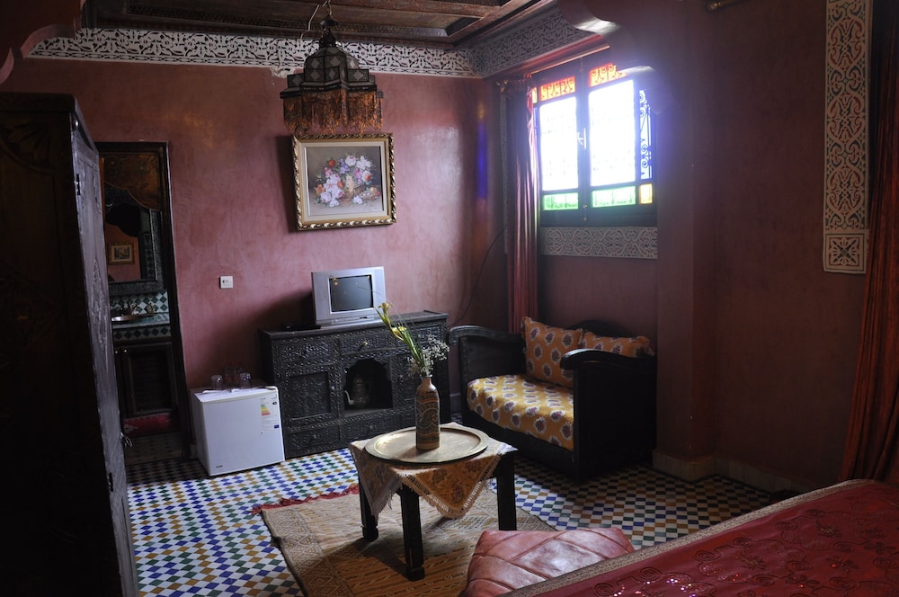 Palais Al Firdaous 36/50
