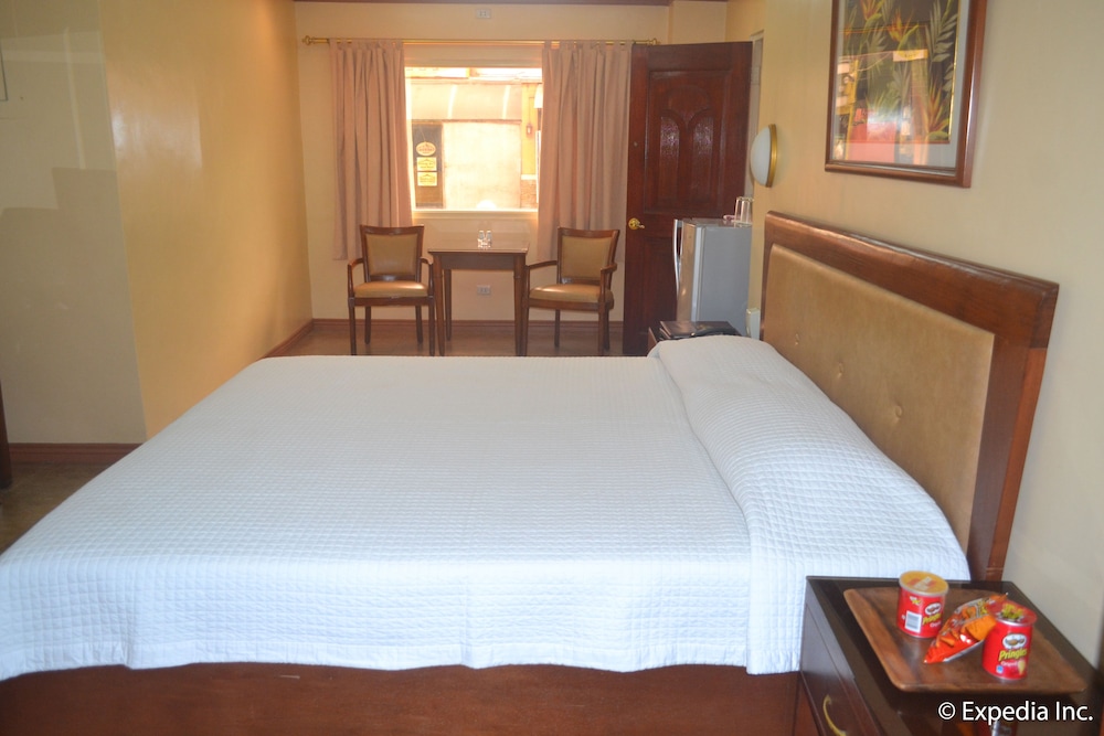 Pacific Breeze Hotel And Resort 18/71