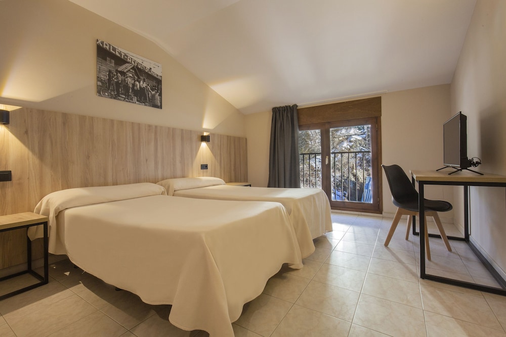 Hotel Encamp 18/60